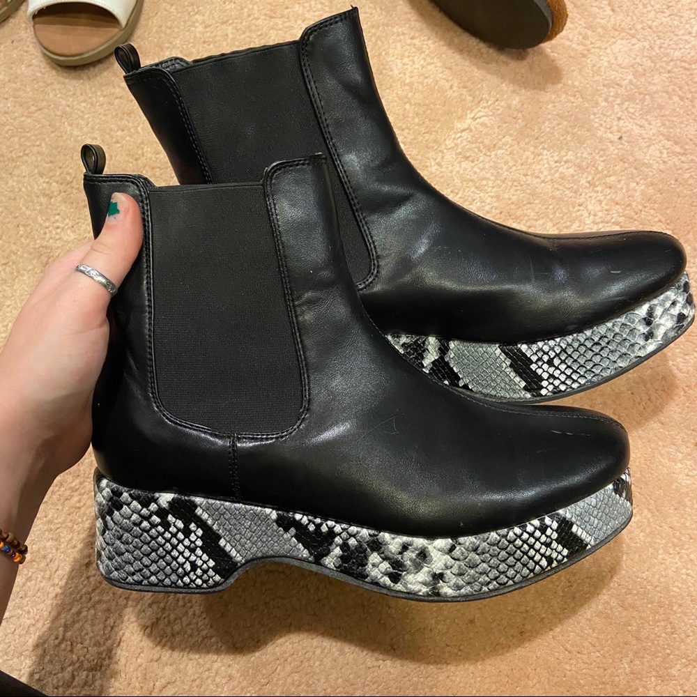 playform booties